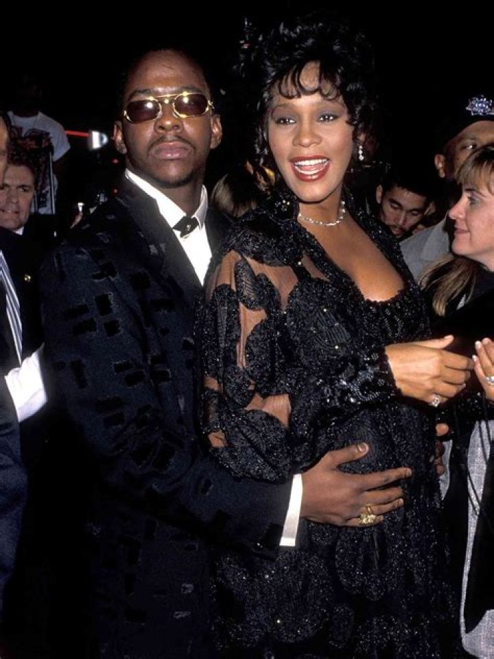 1990s Celebrity Couples: A Look Back at Iconic Relationships