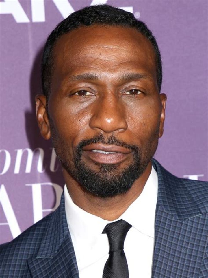 Actor Leon Robinson Net Worth: A Detailed Insight into His Career and Earnings
