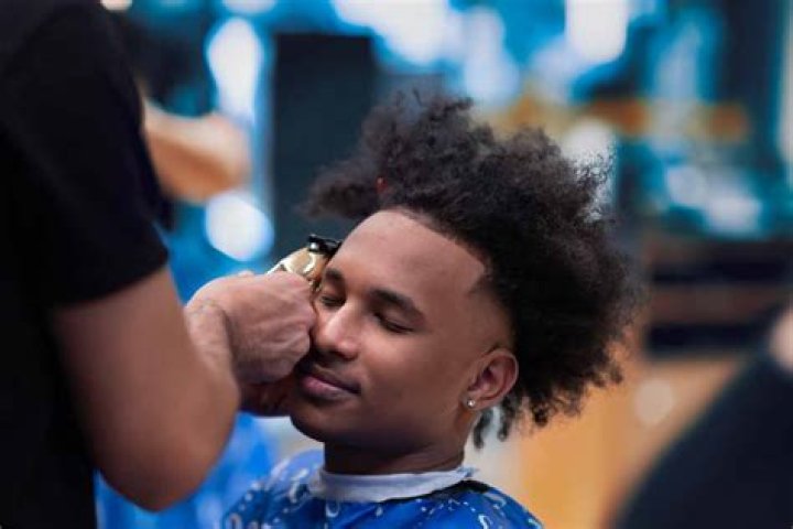 Blowout Taper Fade: The Ultimate Guide to This Trending Hairstyle