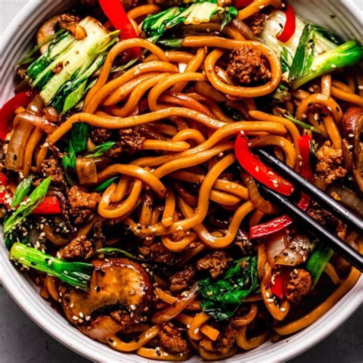 Discover the Unique Flavors of Aki H Custom Udon
