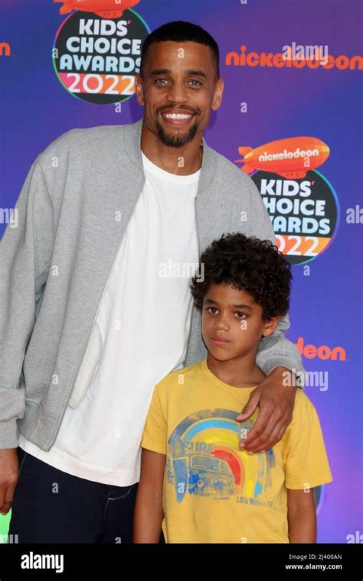 Exploring the Life of Michael Ealy: Does He Have a Twin Brother?