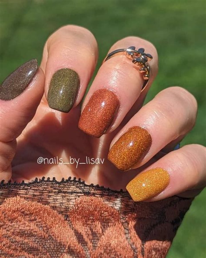 Fall Colors Nails: Embrace the Beauty of Autumn with Stunning Nail Art