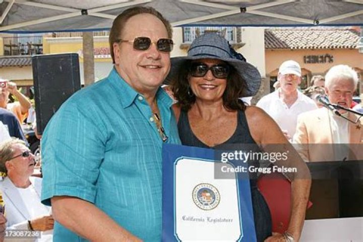 Harry Wayne Casey's Wife: A Deep Dive Into Their Life Together