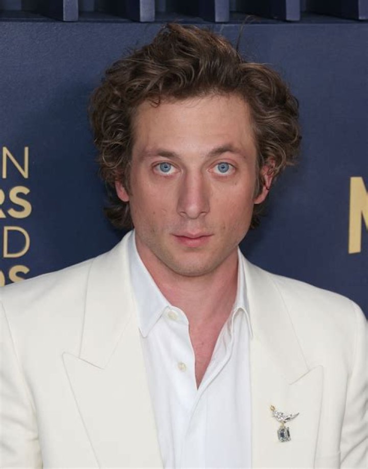 Jeremy Allen White: A Tribute to Gene Wilder's Legacy