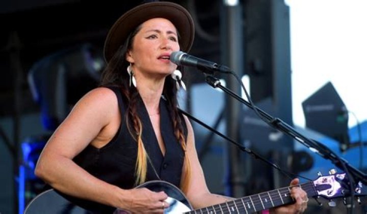 KT Tunstall Net Worth: Exploring the Life, Career, and Success of the Scottish Singer-Songwriter