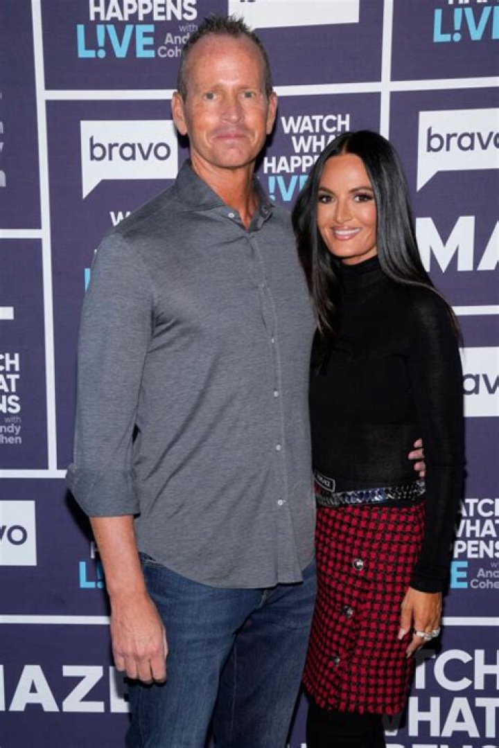 Lisa Barlow Net Worth: A Deep Dive into Her Financial Success