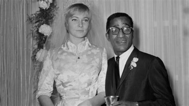 Unveiling the Life of Mark Davis' Wife
