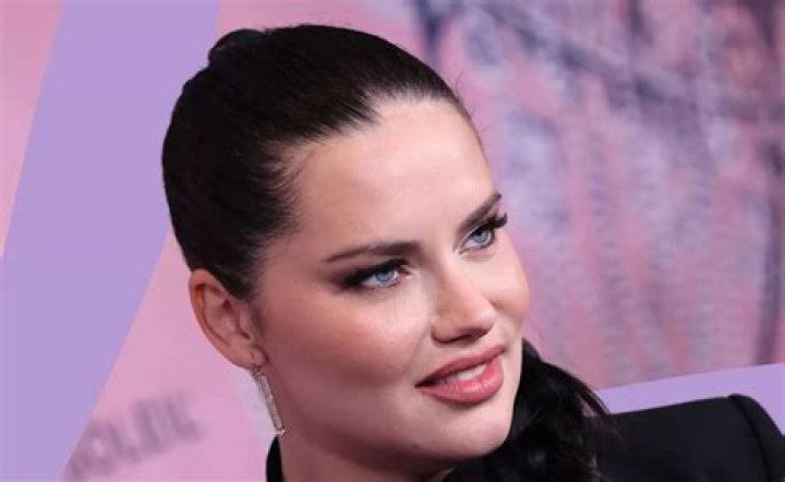 Unveiling the Mystique of Adriana Lima's Waist